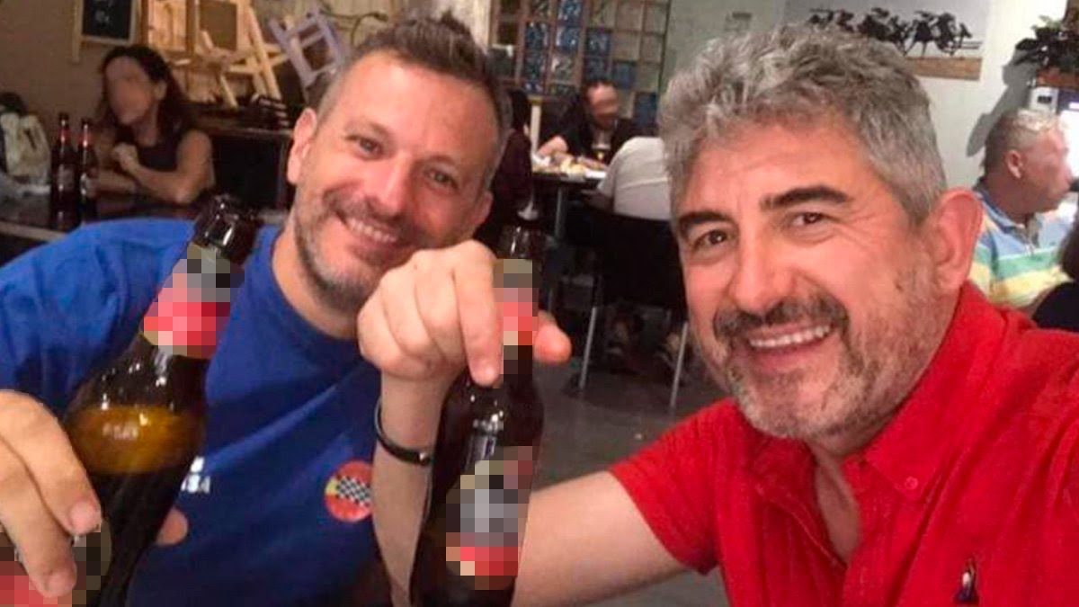 FonsiLoaiza's tweet photo. Se llaman José Luis y Manuel y son los 2 policías que le dieron una paliza a un padre y a su hija menor de edad en Linares. Hoy, la Audiencia de Jaén los ha puesto en libertad. Mientras, la víctima de la agresión está imputada por atentado contra la autoridad. Impunidad. https://t.co/QAdTJaqjEz