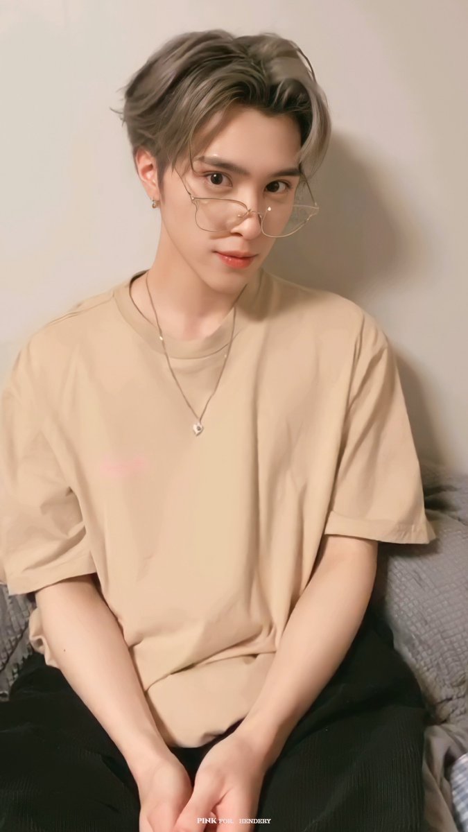 PINK0928_'s tweet image. 🦄🌸🍭 210318 - Hendery Yizhibo Live

#HENDERY #헨드리 #黄冠亨
#WayV