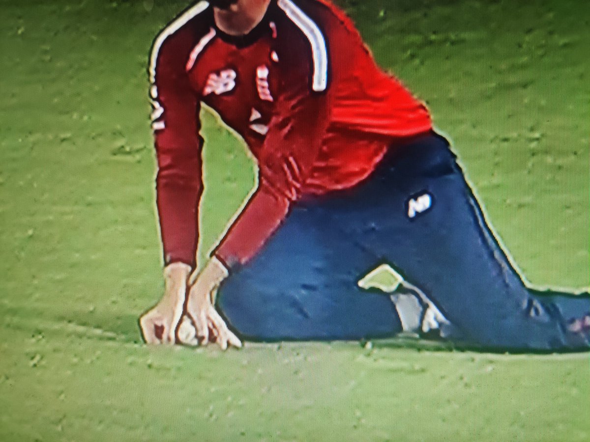 _Mr_Shubham__'s tweet image. #softsignal sucks.
#INDvsENG #ENGvIND 
#suryakumar