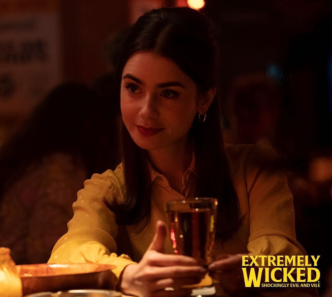 Happy birthday, Lily Collins! 