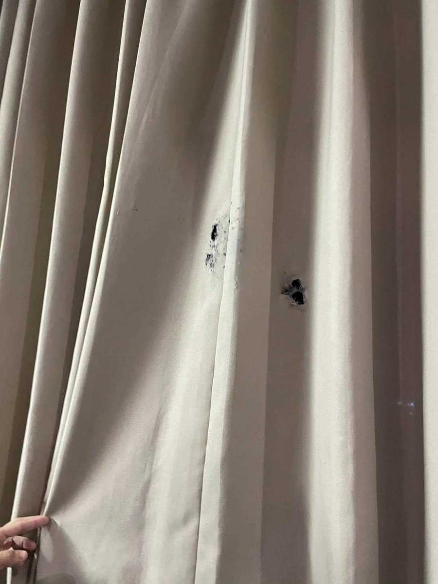 yunwaddylm's tweet photo. the Junta shooting at SSC hospital in #Yangon on #Mar18Coup at 8:15PM local time. #WhatsHappeningInMyanmar @freya_cole @UNinMyanmar @eAsiaMediaHub @GCR2P https://t.co/M52XZpC2LX