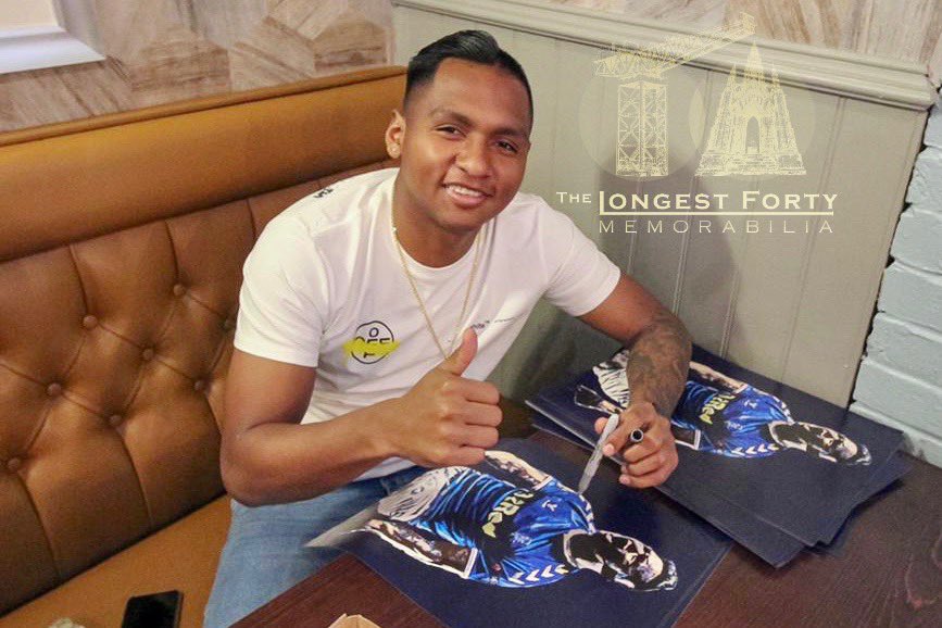 Longest40MEM's tweet image. 🔵 𝐆 𝐈 𝐕 𝐄 𝐀 𝐖 𝐀 𝐘 🔵

If @RangersFC win tonight, we’ll giveaway a stunning A3 Artwork Print signed by striker 𝑨𝒍𝒇𝒓𝒆𝒅𝒐 𝑴𝒐𝒓𝒆𝒍𝒐𝒔🇨🇴

To enter: 

🔹 𝑭𝑶𝑳𝑳𝑶𝑾 @Longest40MEM 
🔹 𝐑𝐄𝐓𝐖𝐄𝐄𝐓
🔹 𝑻𝑨𝑮 @ friend below👇🏻

Good Luck🤞🏻