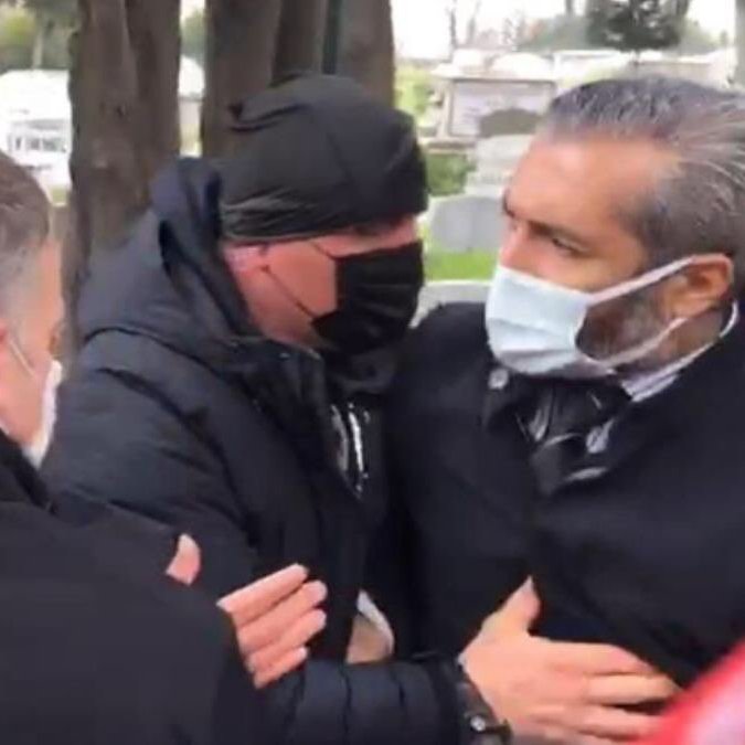 Şehit Annesi           /        Provokatör