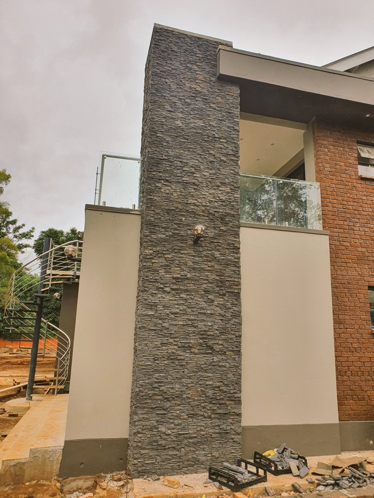 makestructzw1's tweet image. Building solutions, for  all your Renovations, face-lift, interior and exterior finishes and #Cladding 
Visit makestructdesign.com 
Or app number 0772730246
Follow us and like ..RETWEET