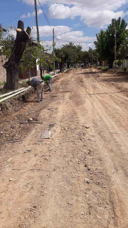 Mauriciocanosa's tweet photo. Comenzamos otra calle más. #GustavoMenendez #NuncaParamos https://t.co/03a6Nf1pZj
