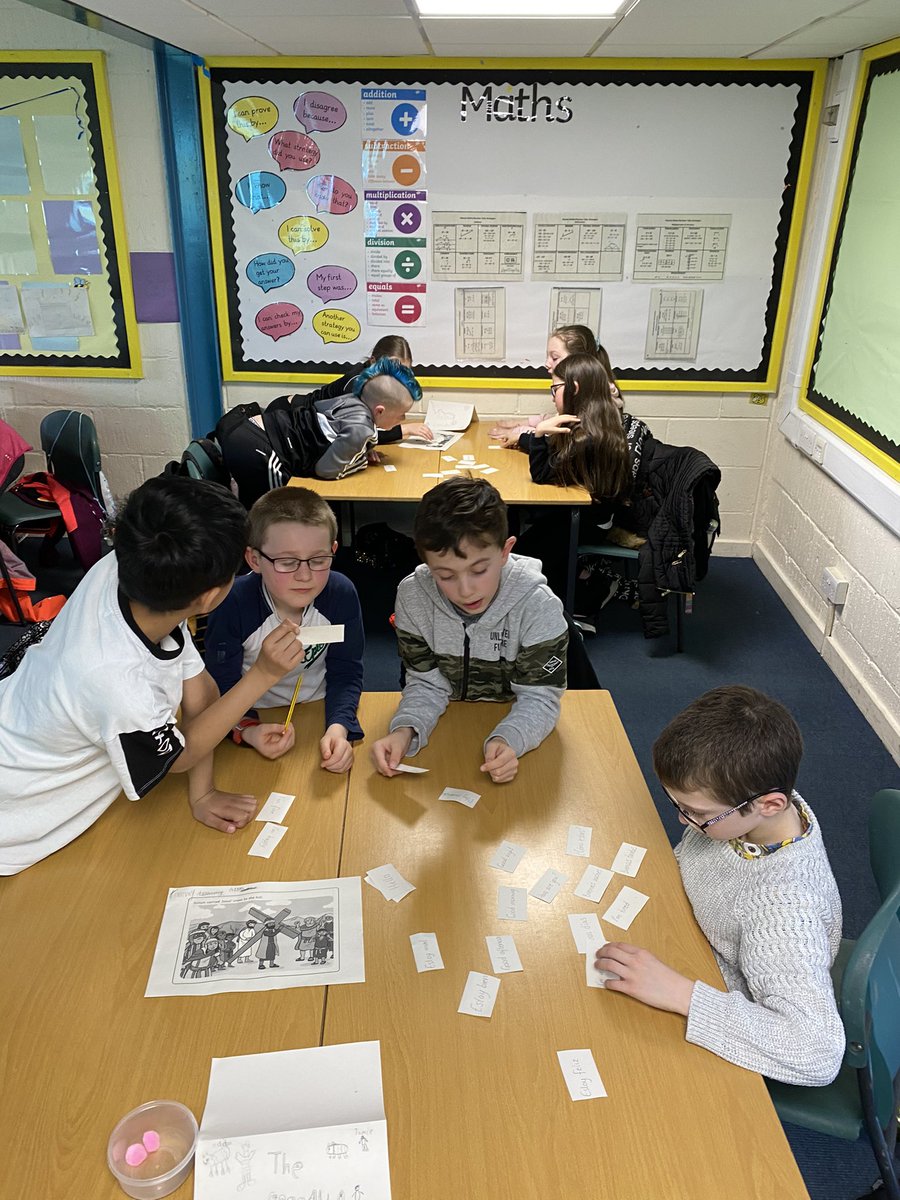MissDoyleCPS's tweet photo. Yesterday P5M practised Spanish translations for greetings! Next week maybe we could try a short conversation! 🇪🇸 💬 @P5Csp https://t.co/9PeU4rwX6k