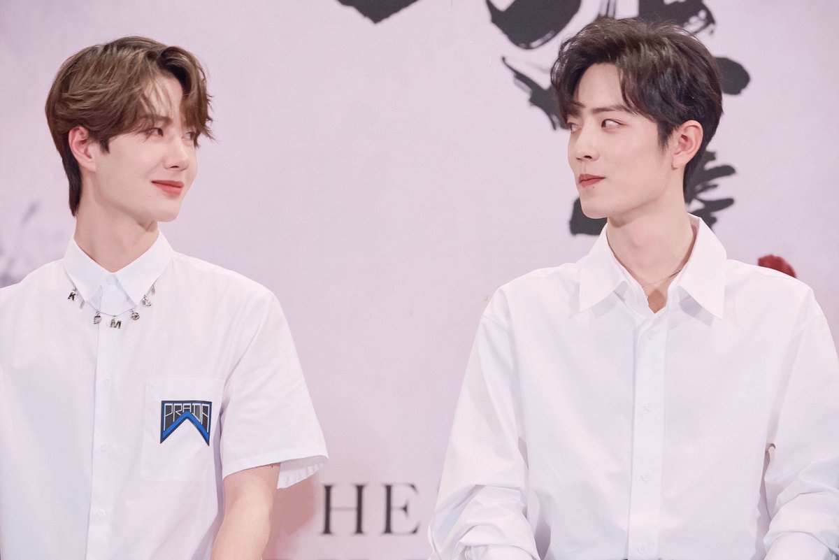 Ван ибо и сяо чжань поцелуй. Ван ибо и сяо чжань арт. Ван ибо и сяо чжань арты. Ван ибо и сяо чжань поцелуй. Фанфики о ибо и сяо чжане.