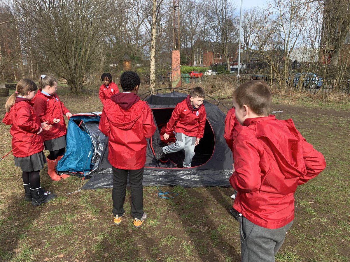 StCharlesGla's tweet photo. Our winners from today’s #TentChallenge got there in the end although they said the instructions for the @DecathlonUK tent were more complicated than @IKEAUK instructions. They even managed to dismantle the tent afterwards and put it back in the bag! #Teamwork #CampingChallenge https://t.co/ywQ4752sRl