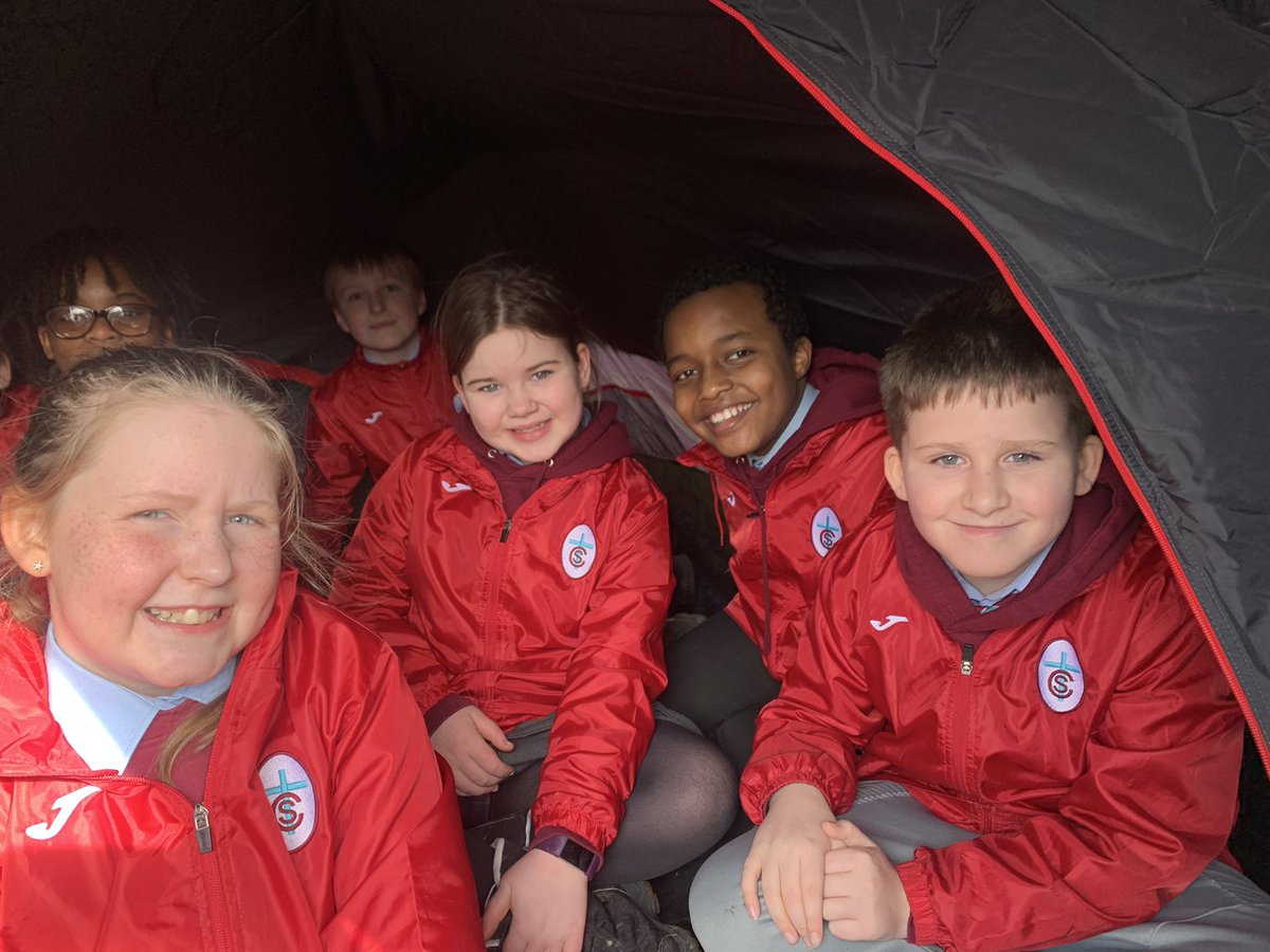 StCharlesGla's tweet photo. Our winners from today’s #TentChallenge got there in the end although they said the instructions for the @DecathlonUK tent were more complicated than @IKEAUK instructions. They even managed to dismantle the tent afterwards and put it back in the bag! #Teamwork #CampingChallenge https://t.co/ywQ4752sRl