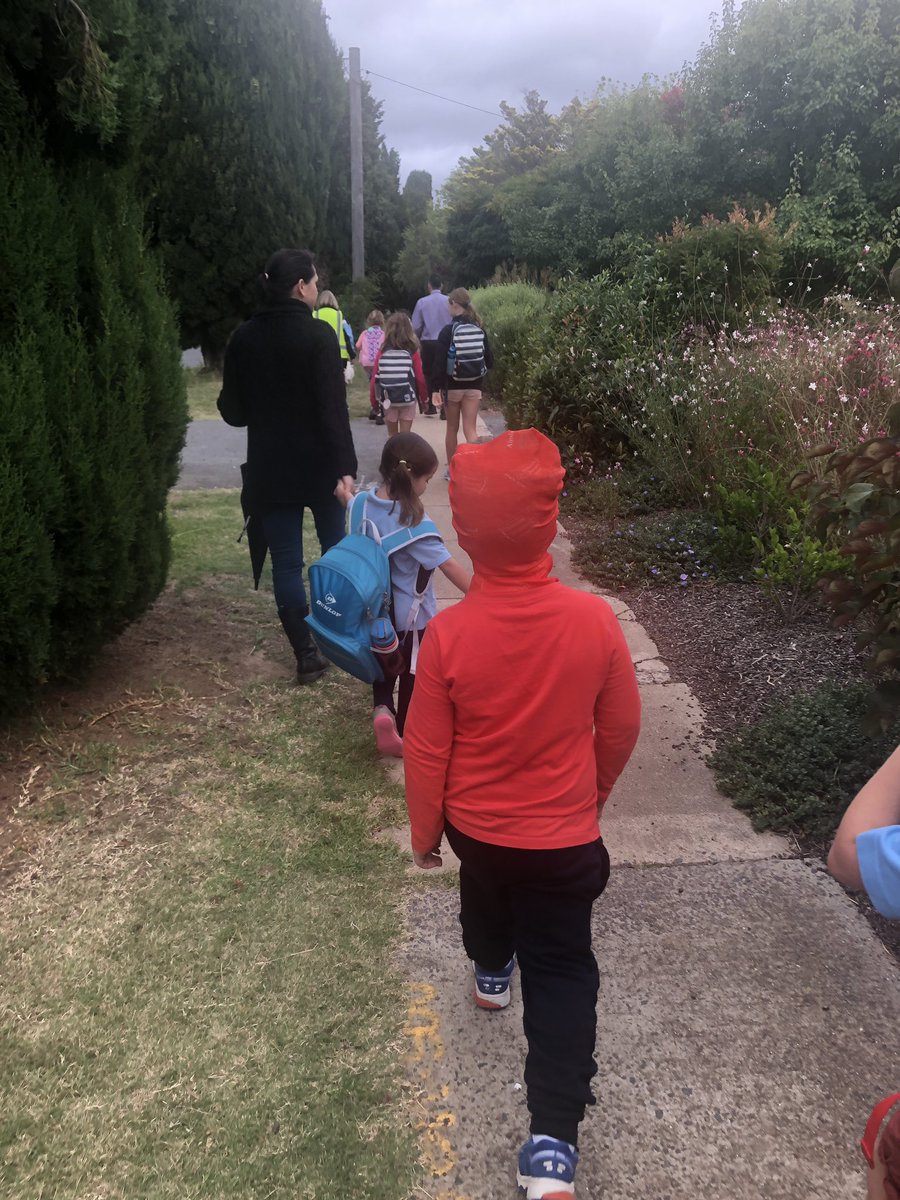 Enjoyed the walk to school with my littlies on National Ride2School Day... a BIG shout out to all the C&YP who rode, walked, skated or scooted to school this morning #Ride2SchoolDay