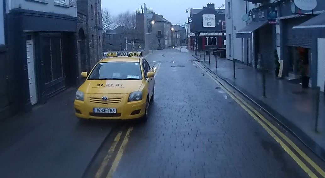 Some class parking on <a href="/NicholasStree12/">Nicholas Street, Limerick</a> <a href="/LimerickCouncil/">Limerick Council - Comhairle Luimnigh</a> <a href="/BadParkingLK/">You Park Like A Gowl #YPLAG</a> <a href="/GardaTraffic/">An Garda Síochána</a> <a href="/RSAIreland/">RSA Ireland</a> <a href="/TFIupdates/">Transport for Ireland</a> Double Yellows for this Yellow taxi