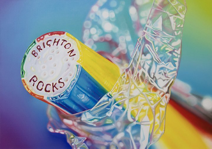 sarahgraham_art's tweet photo. It’s finished, Brighton Rocks! And it really does, I love it there, my mum is a Brightonian &amp; it’s where she met my dad &amp; fell in love. So I am very grateful for that! It’s 70x100cm &amp; will be on show at @PaxtonGlew from the 30th April 🌈 https://t.co/wObcqtFysn