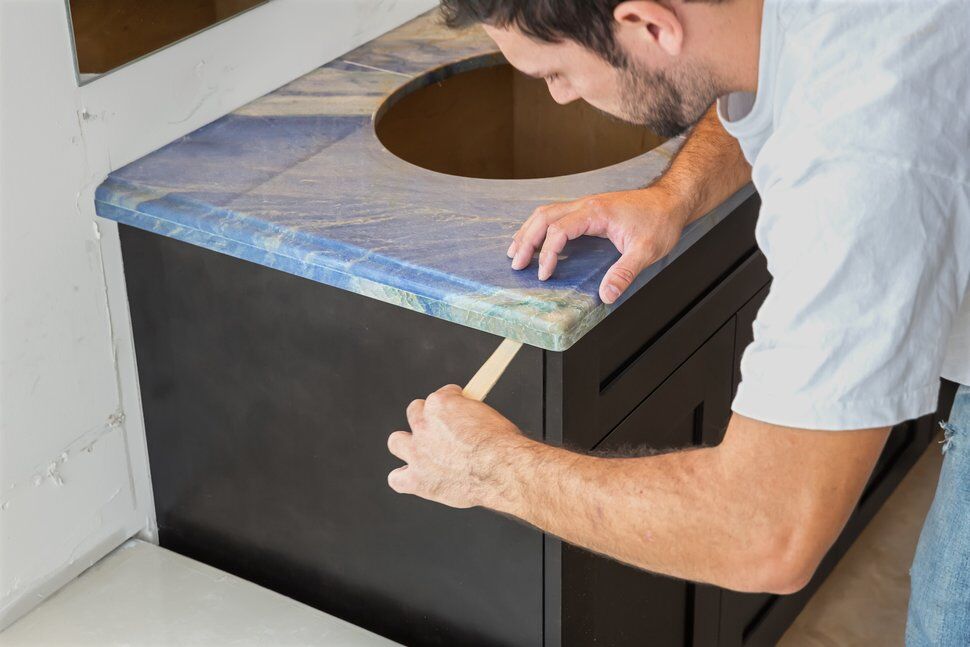 How to Save Money While Remodeling Your Bathroom: bit.ly/3r7x62m
#moneysavinghacks #savingmoney #remodeling #bedroomdecor