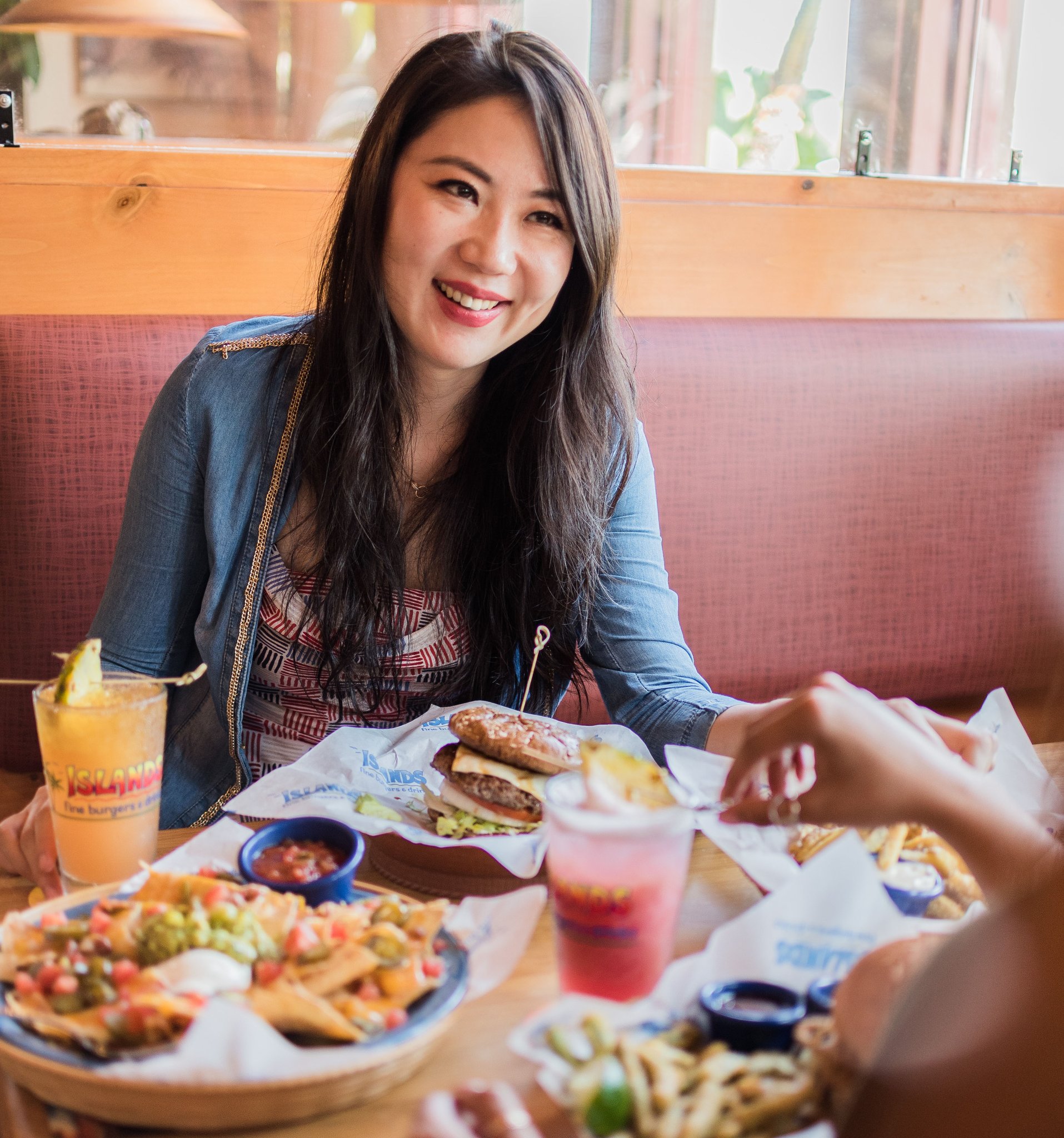 Islands Burgers 🍔 on Twitter: "Good news... INDOOR DINING is now