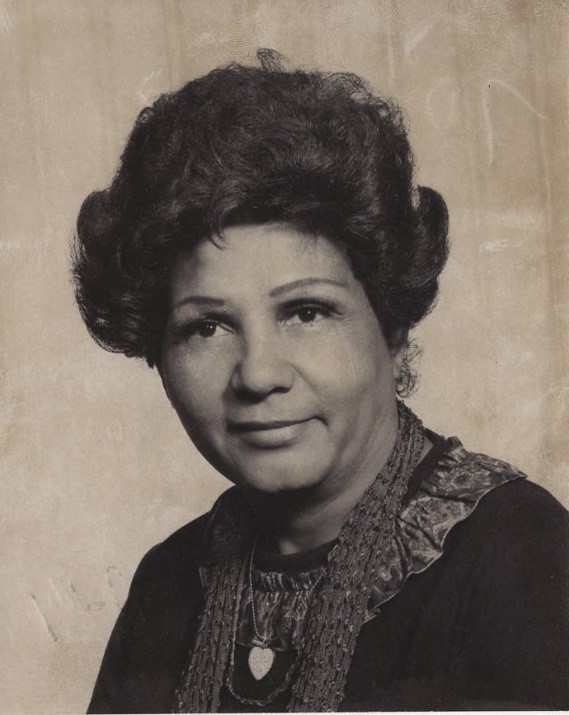 SharedUnr's tweet photo. Sarann Knight-Preddy (1920-2014) was the 1st woman of color to obtain a gaming license in NV. She ran the Tonga Club, Hawthorne's only gaming club for African-Americans. She was a former VP of Las Vegas's NAACP, &amp; the first president of the NV Black Chamber of Commerce. https://t.co/IQAdqDvOEQ