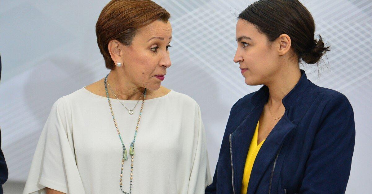 El Nuevo Día on Twitter: "Con 75 coautores, Nydia Velázquez y Alexandria Ocasio Cortez presentan su proyecto de status para Puerto Rico en la Cámara baja https://t.co/8bWgsas4wU… https://t.co/lgGQBOqJm2"