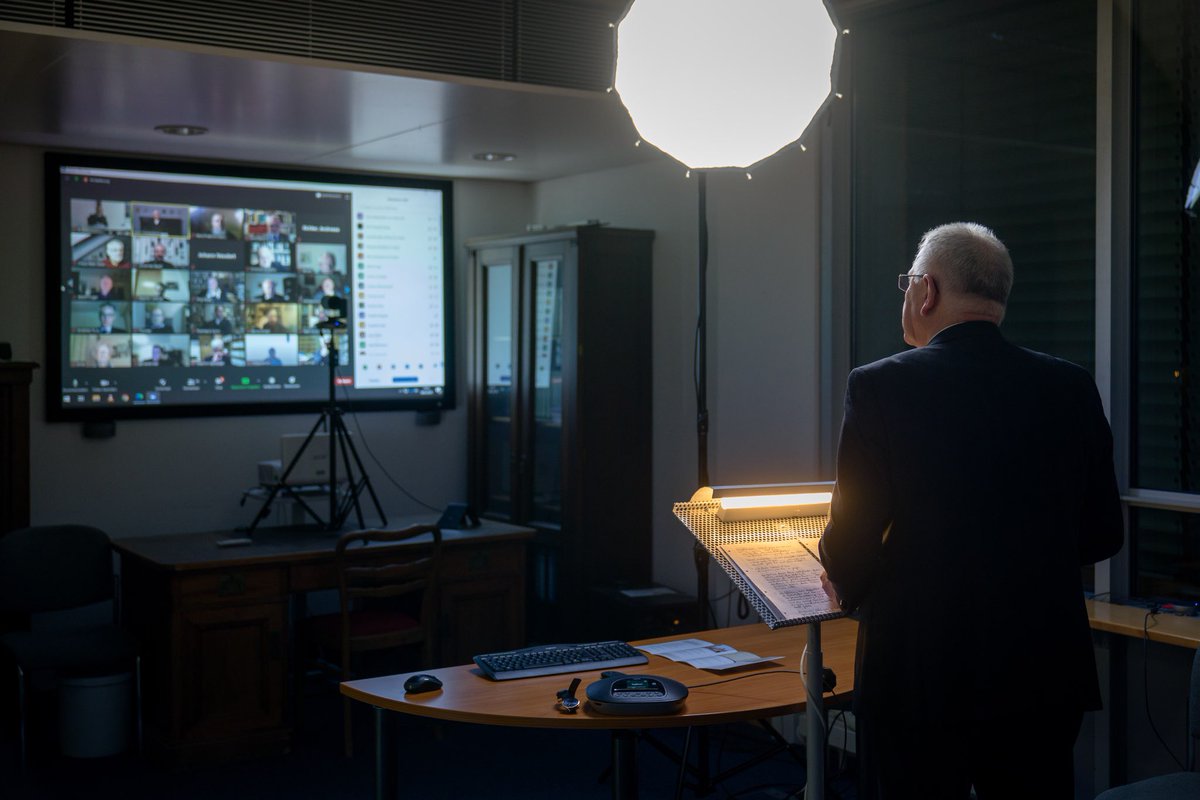 isgv_dd's tweet photo. Der Blick hinter die Tagungskulissen im #ISGV (Foto: Michael Schmidt) https://t.co/W11FfZcz0R