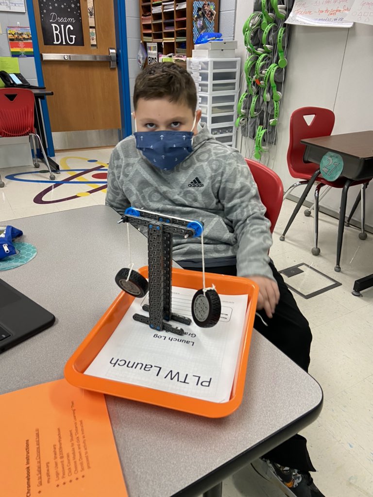 Using the Vex kits that we were able to purchase through our DART grant, these 3rd grade students were able to build a pulley, lever, and inclined planes in the simple machine activity! #PLTW #WhereOpportunityCreatesSuccess #EngineeringDesignProcess @PLTW_KY @njejaguars