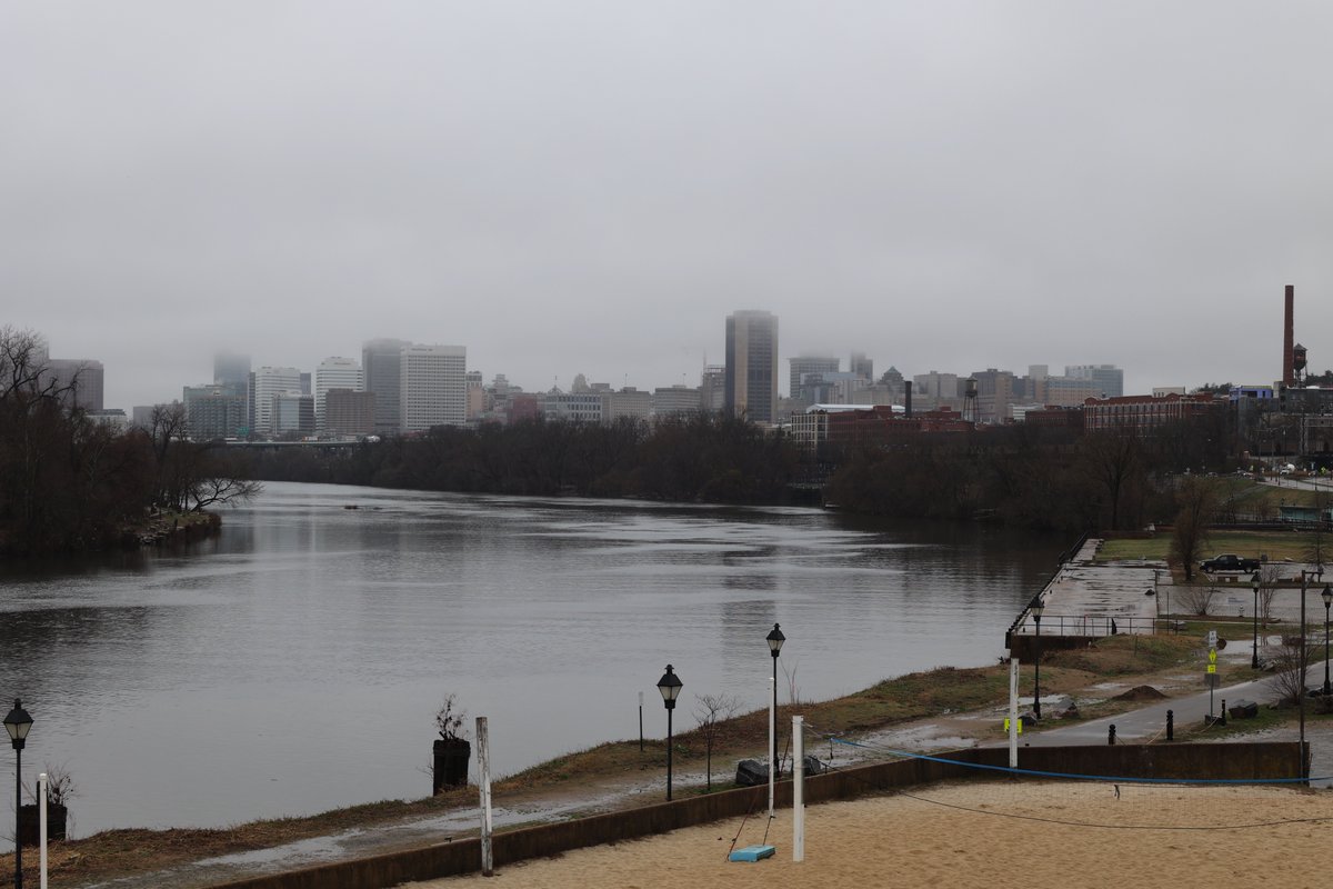 Life is not always sunny and bright. Sometimes they are cloudy. Regardless of the day, we move forward. I took the picture to remind us that we make it through the cloudy days. #Motivation #rva #city #Skyline #River #jamesriver #outdoors #canonphotography
