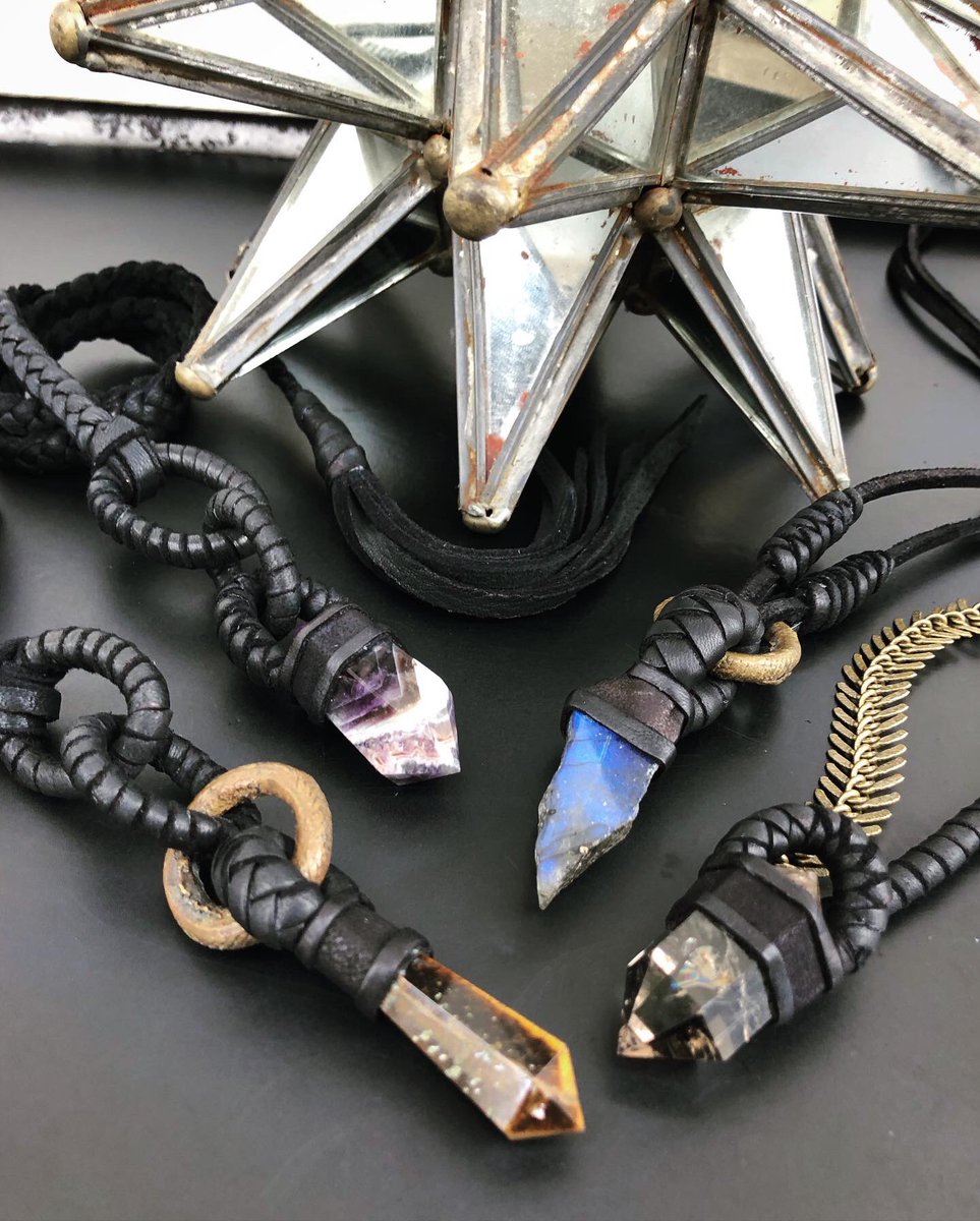 thegreencards's tweet photo. designAUST Handcrafted Leather Jewelry. Made in #Austin TX https://t.co/EvSWP41cMs #mehcadbrooks #MortalKombatMovie https://t.co/K8fMBSENCB