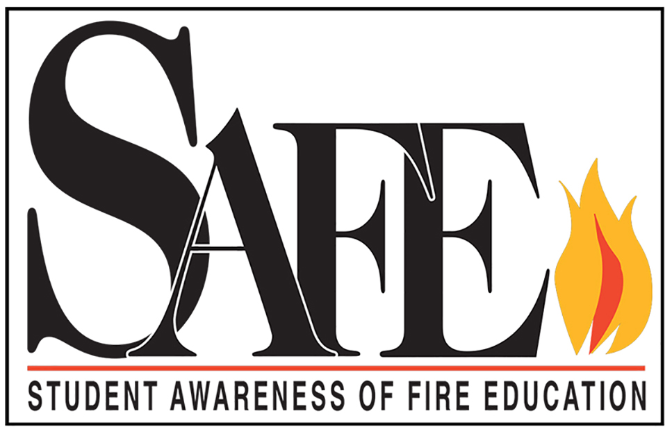 .@MAFireMarshal Ostroskey and <a href="/MassFireChiefs/">FCAM</a> President Michael Newbury announced that there have no child fire deaths in MA for 24 months. Read the full press release: ow.ly/DFIt50E2GUN