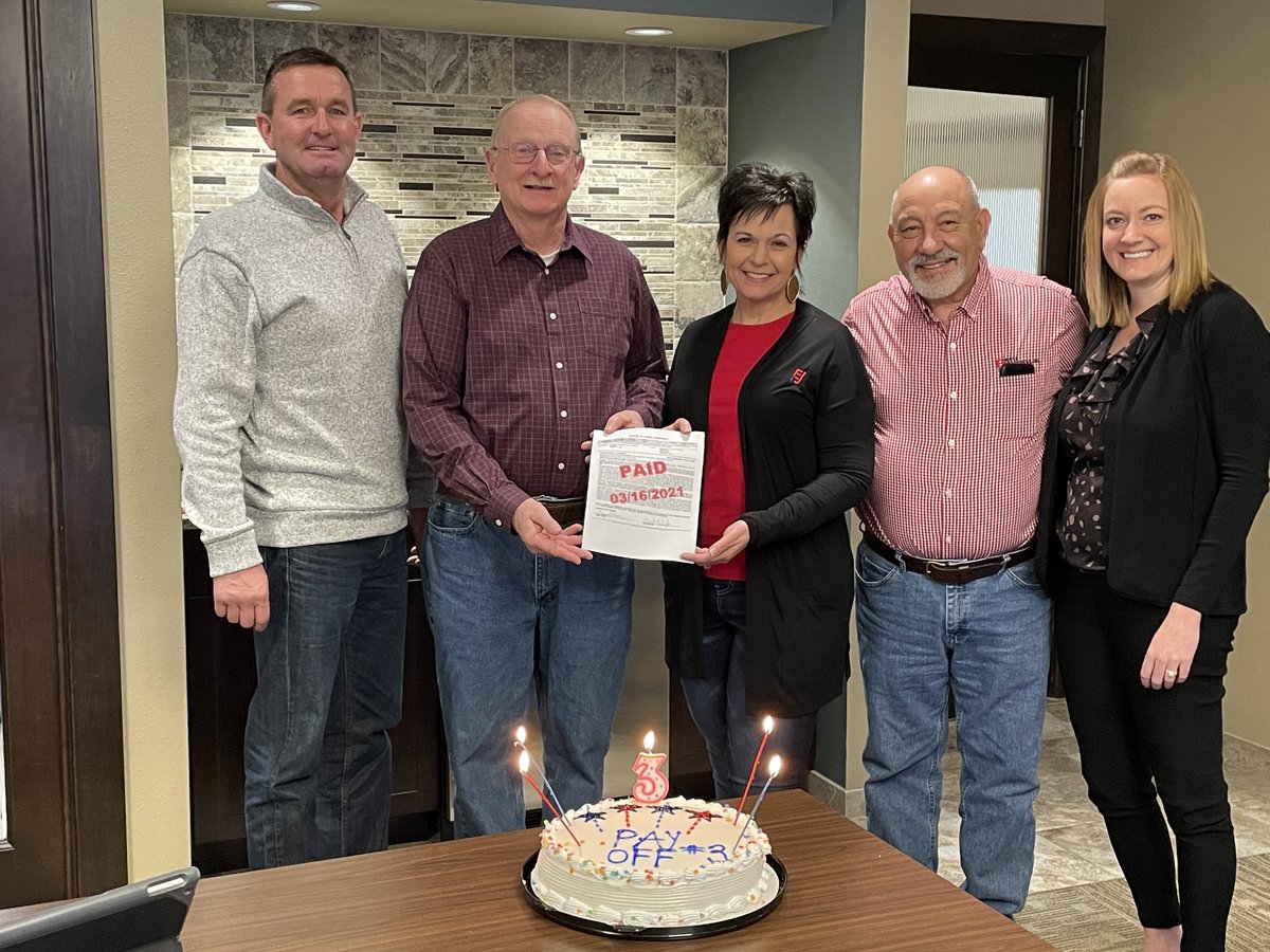 This week EJ celebrated paying off our third mortgage and paying it 8 years earlier!! This mortgage was originated in 1999 to serve members in Phase 4 (Jasper and Clay County). 🎉