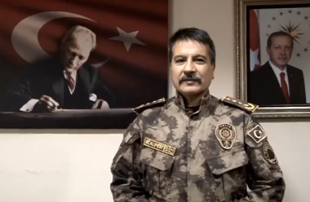 𝐎̈𝐦𝐞𝐫 𝐃𝐞𝐛𝐞𝐫𝐨𝐠̆𝐥𝐮 (@omerdeberoglu) on Twitter photo Sana Karşı Bu Tavırların Sebebini Biz Biliriz Müdürüm. Duruşu Devletçi Fikirleri ile İtleri Peşinden Havlatması Yiğitliğinden Gelir...
Bir Adım Geri Atmak Yok Sonuna Kadar Yanındayız Sn.Müdürüm..
<a href="/TrabzonEmniyet/">Trabzon Emniyet Müdürlüğü</a>
#MetinAlperyalnızdeğildir Sana Karşı Bu Tavırların Sebebini Biz Biliriz Müdürüm. Duruşu Devletçi Fikirleri ile İtleri Peşinden Havlatması Yiğitliğinden Gelir...
Bir Adım Geri Atmak Yok Sonuna Kadar Yanındayız Sn.Müdürüm..
<a href="/TrabzonEmniyet/">Trabzon Emniyet Müdürlüğü</a>
#MetinAlperyalnızdeğildir