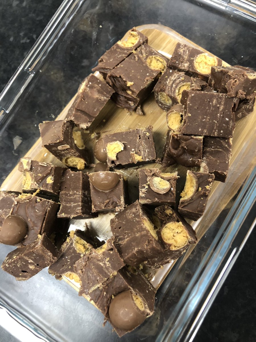 Lucy Carolan tweet media