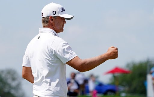 myscorecard's tweet photo. 👀 Matt Jones got the best of the fierce Champion Course as he tied the record with 61 in #HondaClassic https://t.co/AThuLbW9Gf