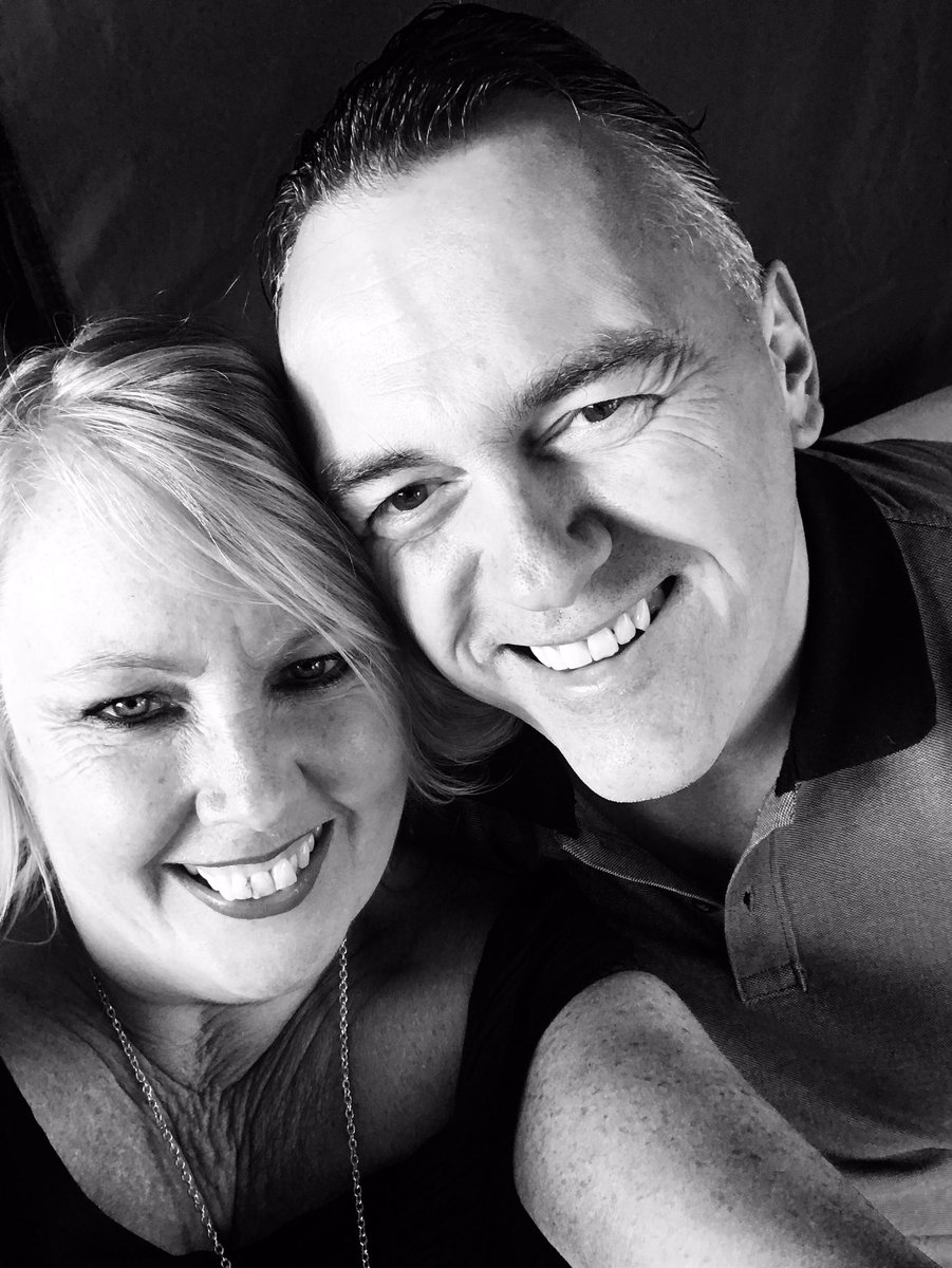 debswil66's tweet photo. Out of office on ✅

Really in need of some down time with my favourites. 

#myworldrighthere 🥰
#socialbubble https://t.co/OPkuuP9F53