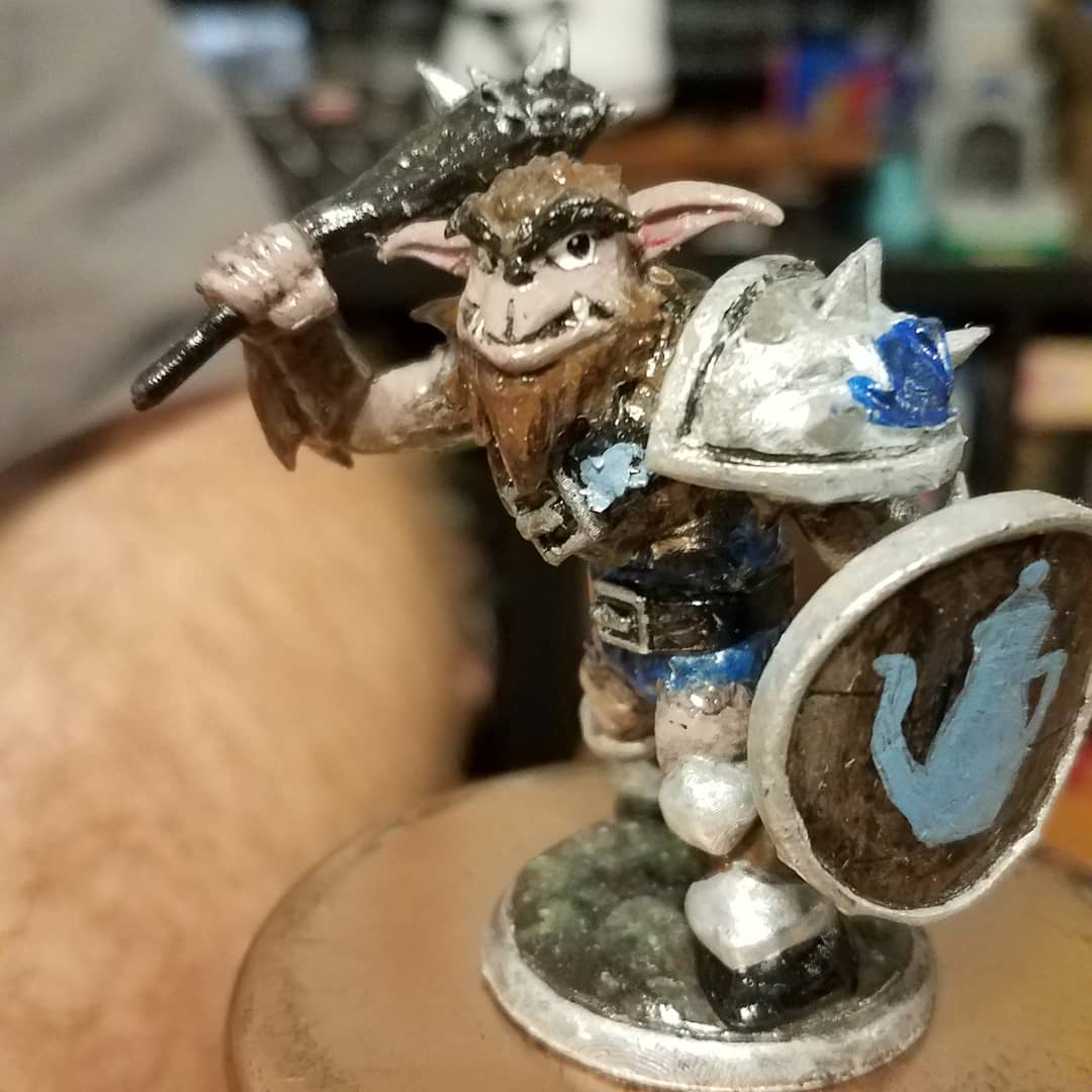 "You threw my dog in the fire!!" IT'S KLAARG! Happy birthday my Alex <a href="/anselmmunilev/">Alex Blasius</a>! 😘
Thingiverse model by Uppalong
#theadventurezone #taz #klaarg #birthday #cosplay #cosplayer #mcelroybrothers #mbmbam #podcast #dnd #mini #miniature #3dprint #maker #makergirl #bugbear #tea