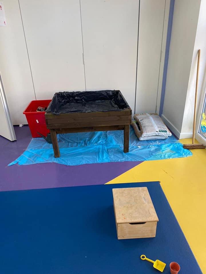 rainbowhubnw's tweet photo. We’re all set for some indoor gardening with our children tomorrow 🌺 🍃 🌳
#LearningIndependentSkills #HavingFun #CEAwarenessWeek #ConductiveEducation #gardening https://t.co/W9L49lhmWc