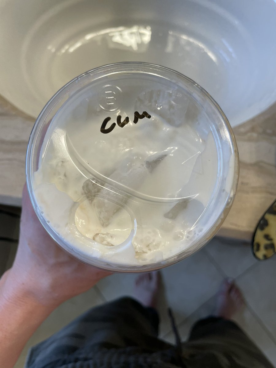 _katethompson's tweet photo. alrighty then dutch bros https://t.co/rjcV437MyS
