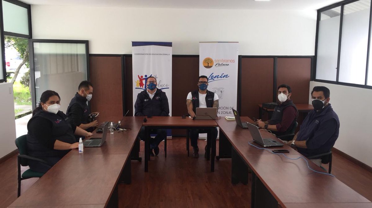 EducacionZ6_Ec's tweet photo. .@Educacion_Ec con el apoyo de la @SESEIB_Ec, @UNESCOQuito, @unicefecuador, @BancoMundialLAC, @el_BID, @OEIEcuador, @VVOBvzw, @Plan_Ecuador, @DYA_ORG y @EducacionUnidos, ha iniciado un proceso de diálogo social enmarcado en la iniciativa global #FuturosDeLaEducación. https://t.co/UmkAit0lTa