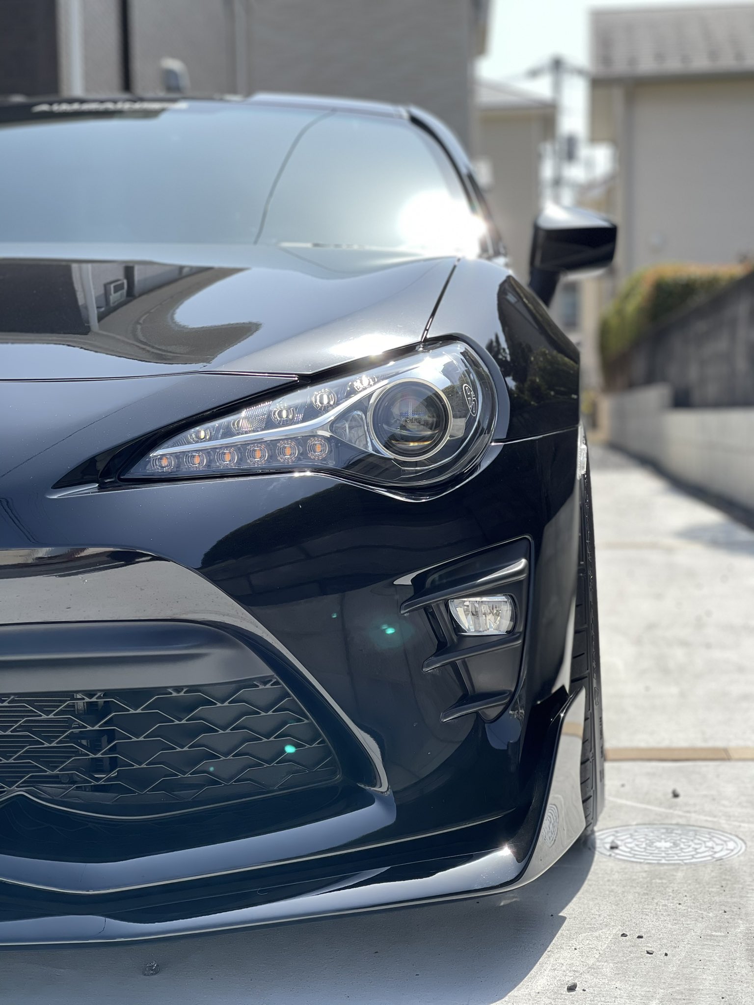 だいき おかえり僕の86 ちょっと車高高いけど かっこいい しろの86 4ヶ月ありがとう これから色んなとこいぐそお バックフォグはスープラ純正です 消して走ります T Co Xbgrxnhmex Twitter