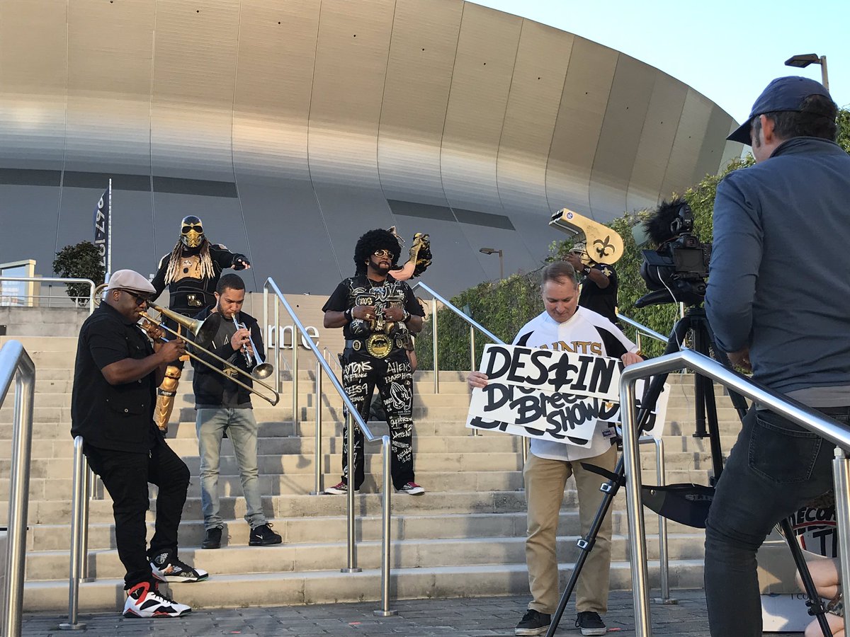 Keith Spera (@keithspera) on Twitter photo Something Brees-y going on @MBSuperdome w/ <a href="/FunkyBigSam/">Big Sam</a> & Glenn Hall from <a href="/RebirthBB/">Rebirth Brass Band</a> Something Brees-y going on @MBSuperdome w/ <a href="/FunkyBigSam/">Big Sam</a> & Glenn Hall from <a href="/RebirthBB/">Rebirth Brass Band</a>