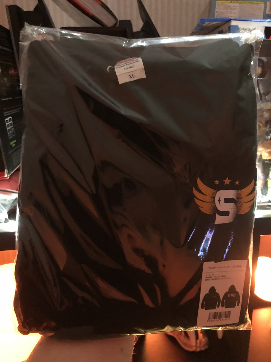 cmpuls3's tweet photo. Random giveaway time! I have an extra STARS hoodie so why not give it to someone who wants it.

➡️ Retweet &amp; Like
➡️ Follow @cmpuls3 

One person will win this Stardom STARS hoodie in size XL, probably fits more like an American L. https://t.co/tYuJPTyyHK