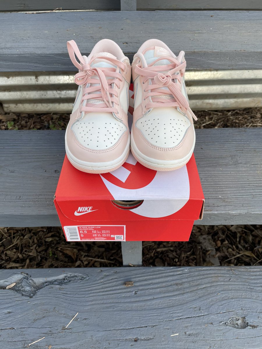 Soles864's tweet photo. Nike Dunk Low “Orange Pearl”
Size: 6.5W 5M
#supportsmallbusiness #nike #nikeshoes #buy #sell #trade #sneakerhead #dunks #dunkslow #explore #864 https://t.co/XqnPxuJhBS