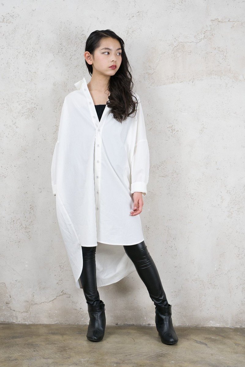 KarinM43515055's tweet image. おはようございます🌞

シンプルな服、実は好きだったり。

すずひな×森田カリン
#monotone #monotonecode
#森田カリン