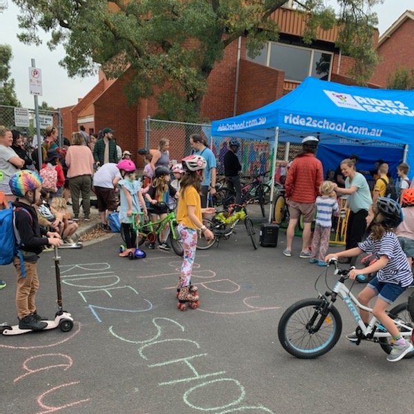 Great work by @bicycle_network, @morelandcouncil and Brunswick East Primary School for opening their streets on National #Ride2School Day. A great way to celebrate and promote the benefits of active travel.