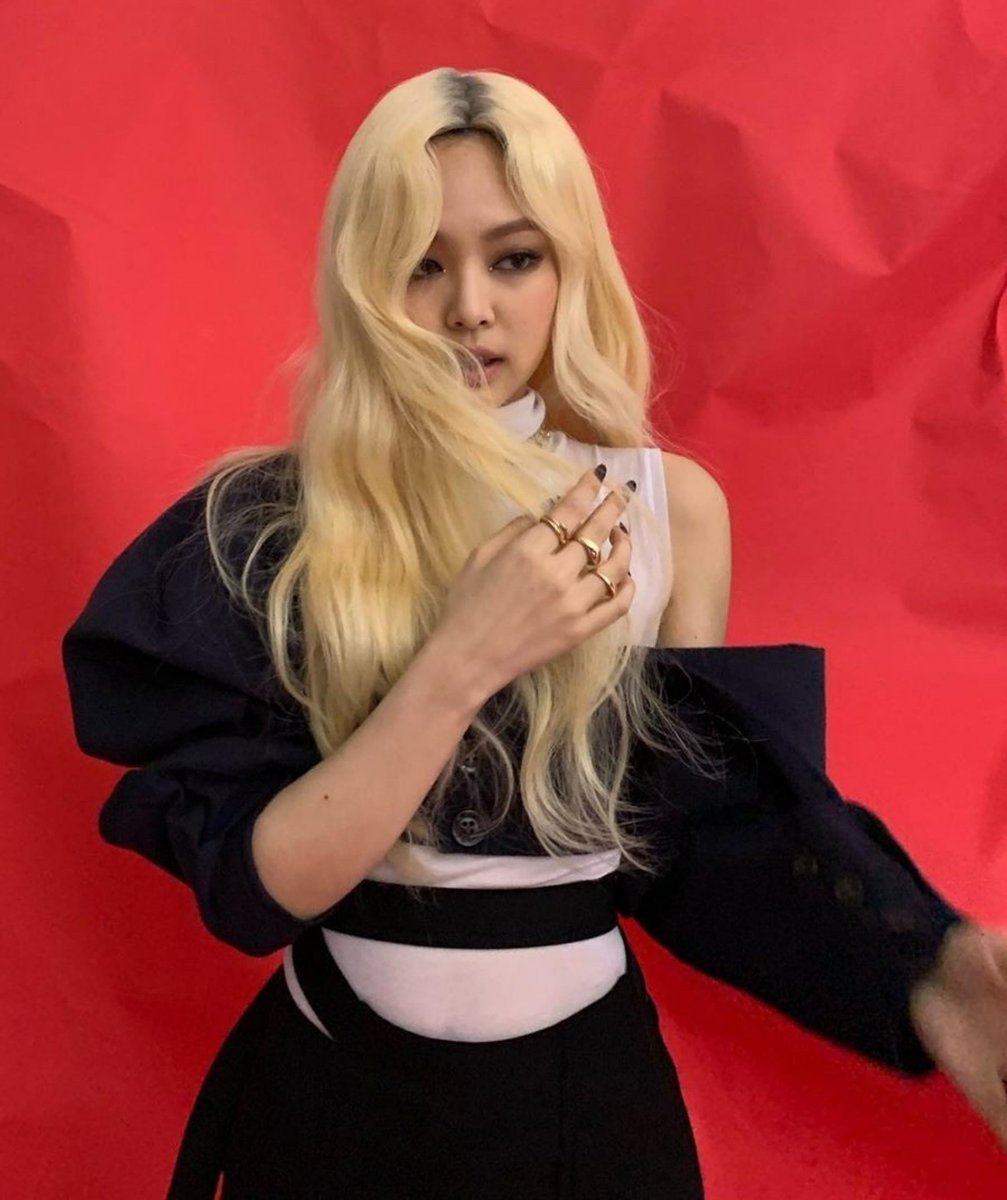 jenniesarchive's tweet image. remember when