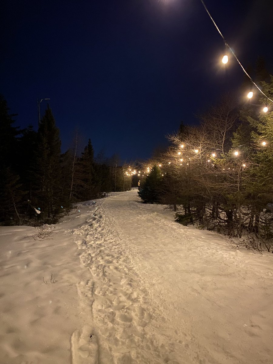 Power’s Pond is Lit (up)!
 
With so many people out enjoying our trails, day and night, we thought we would make the experience a little better!

When you visit, be sure to take a photo and head to our Facebook page for a chance to win snowshoes!
 
#GetWalking #EnjoyOurTrails