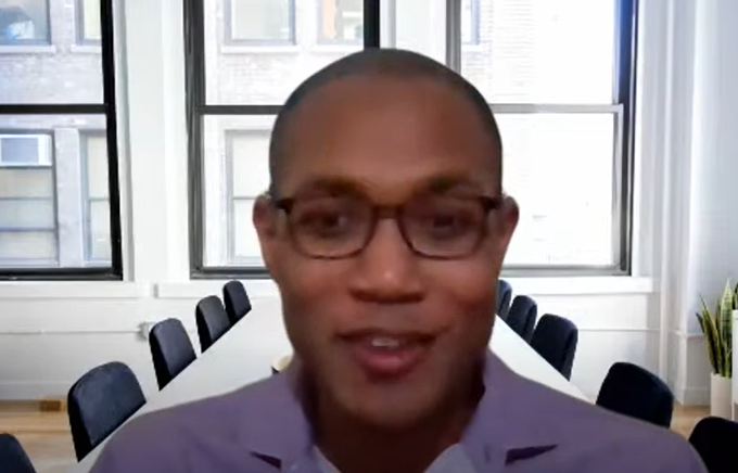 NewCdns's tweet photo. Facing micro-aggressions during an #job interview process is an indicator that the company you are interviewing with is probably not the right fit for you: Dave D’Oyen, Diversity &amp; Inclusion Consultant on #CaféNewCanadians 

#NewCanadians #Canada #Careers https://t.co/DDkhBYAGib