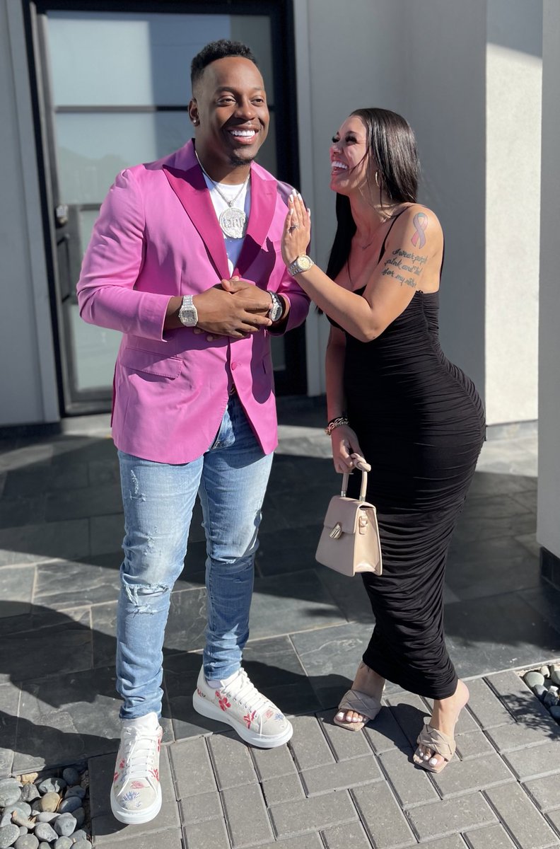 DamienPrinceJr's tweet image. 4 Years Down, The Rest Of Our Life To Go @bianncarraines