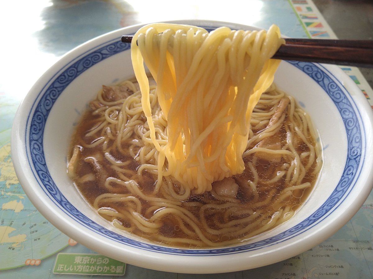巷のシゲさん Jm8qls Jk1het 今日の ランチ コープさっぽろ の宅配サービス トドック で取り寄せた 冷凍ラーメン 業務用 チャーシューメン 販売元は 日清食品冷凍 冷凍にしては麺のコシがあり 濃厚な醤油味が効いたスープ メンマ 巷のシゲさん Jm8qls Jk1het 今日の ランチ コープさっぽろ の宅配サービス トドック で取り寄せた 冷凍ラーメン 業務用 チャーシューメン 販売元は 日清食品冷凍 冷凍にしては麺のコシがあり 濃厚な醤油味が効いたスープ メンマ