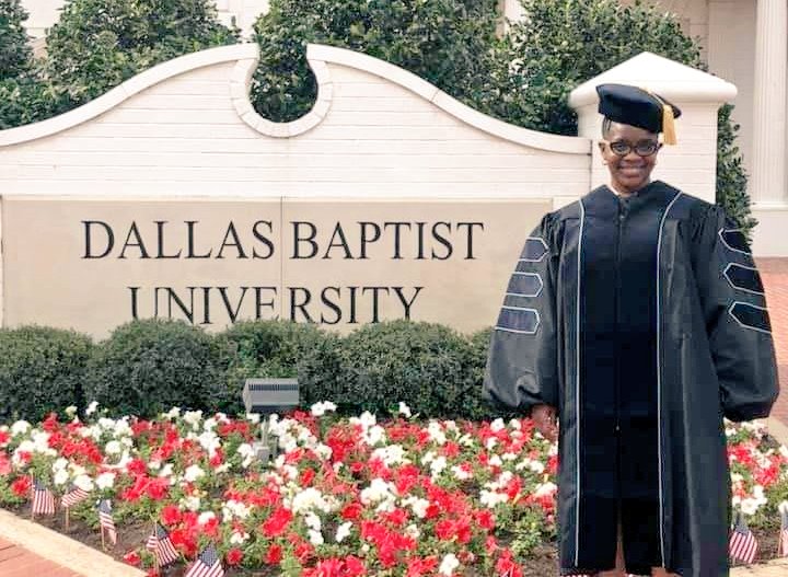 Dr. Vashunda Warren tweet media