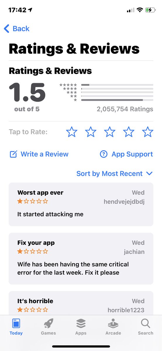tdamico's tweet photo. How does an app this bad remain #3 in the Education category? (Answer: It’s Google Classroom) https://t.co/JWviXaBbjq