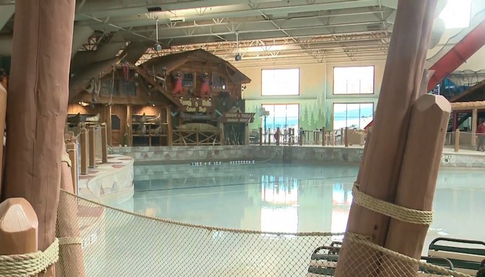 CHCHNews's tweet photo. #Ontario was the only province that kept #waterparks closed last summer due to covid-19, but they want to open this year. They say it can be done safely, and are appealing to the province to provide guidelines. @JDunk12 reports. #HamOnt

WATCH: https://t.co/sYZZoUWxaC https://t.co/VeCLNyRacB
