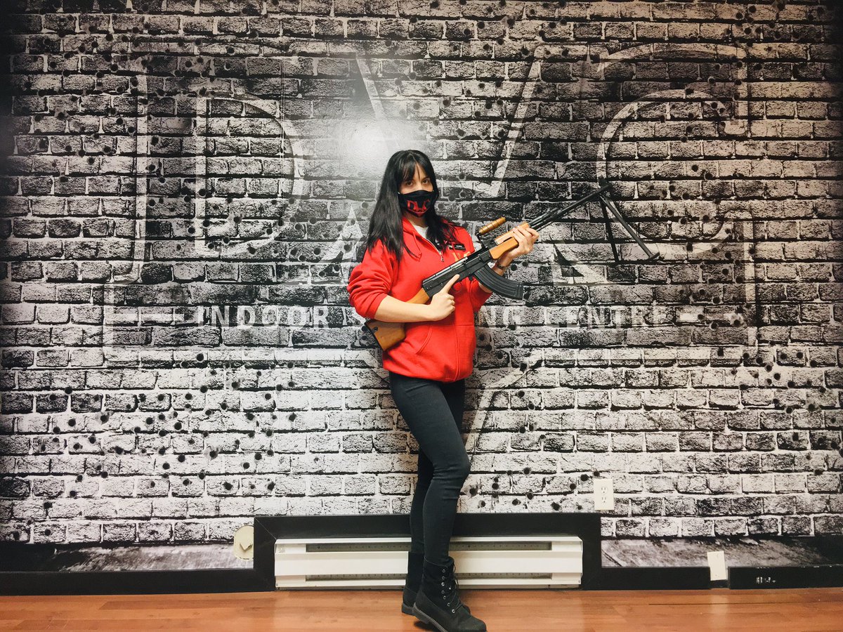 DVCGunRange's tweet image. Happy Type 81 Thursday 😎

-

#vangunrange #tourismbc #wearetourism  #exploreBC #exploreVancouver #portcoquitlam #gunrange #indoorshootingrange #pewpew #guns #gunsofinstagram #vancouverbc #thingstodoinvancouver #rifle #type81 #girlwhoshoot