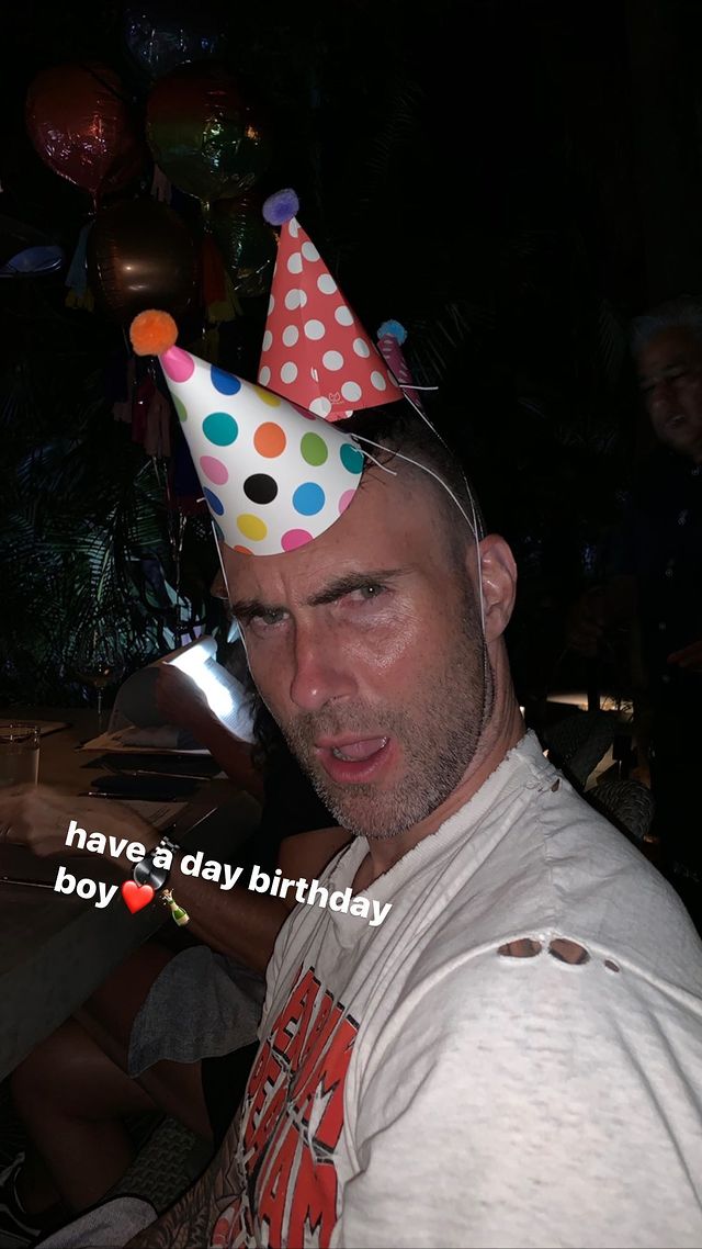 Happy Bday Adam Levine

babyyy 